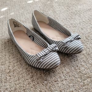 Black and white Shoes